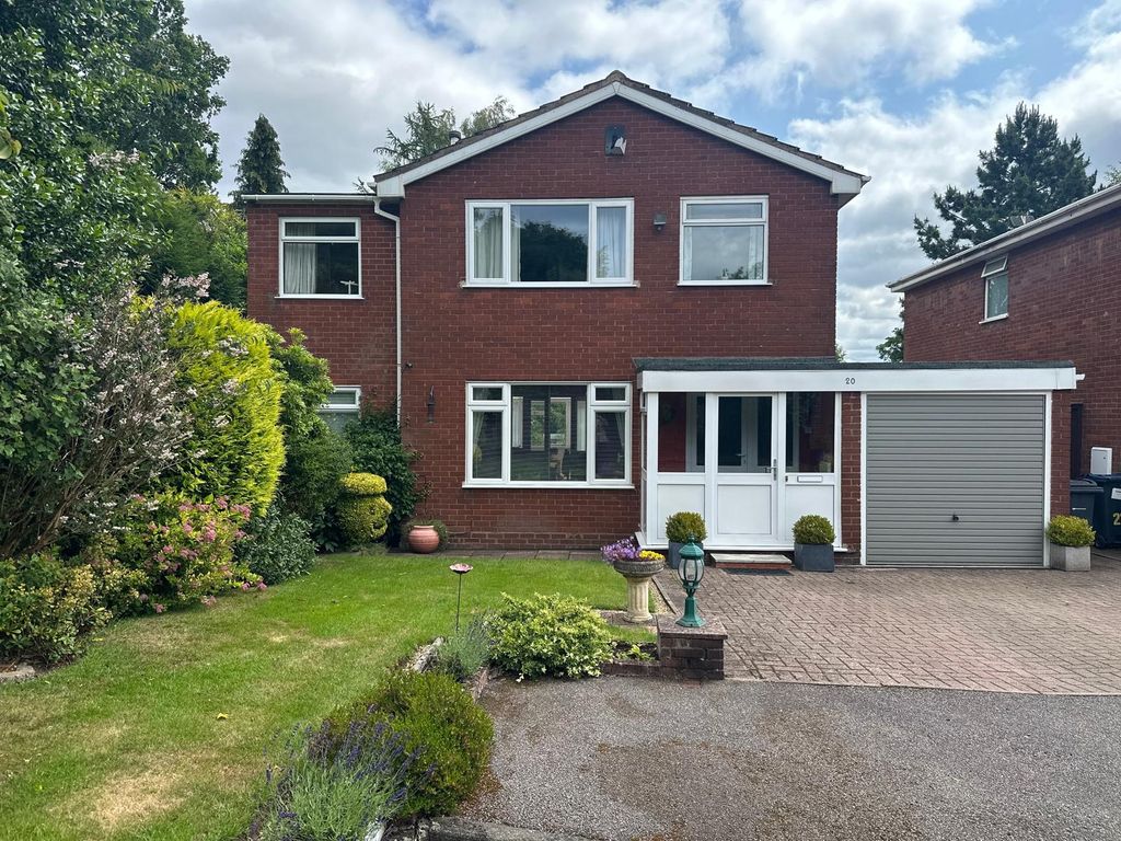 Property photo 1 of 18
