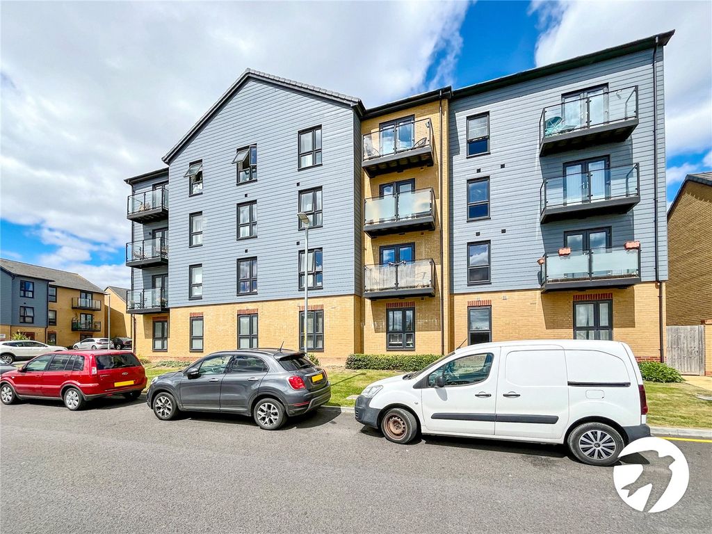 Property photo 1 of 9 Picture No. 05