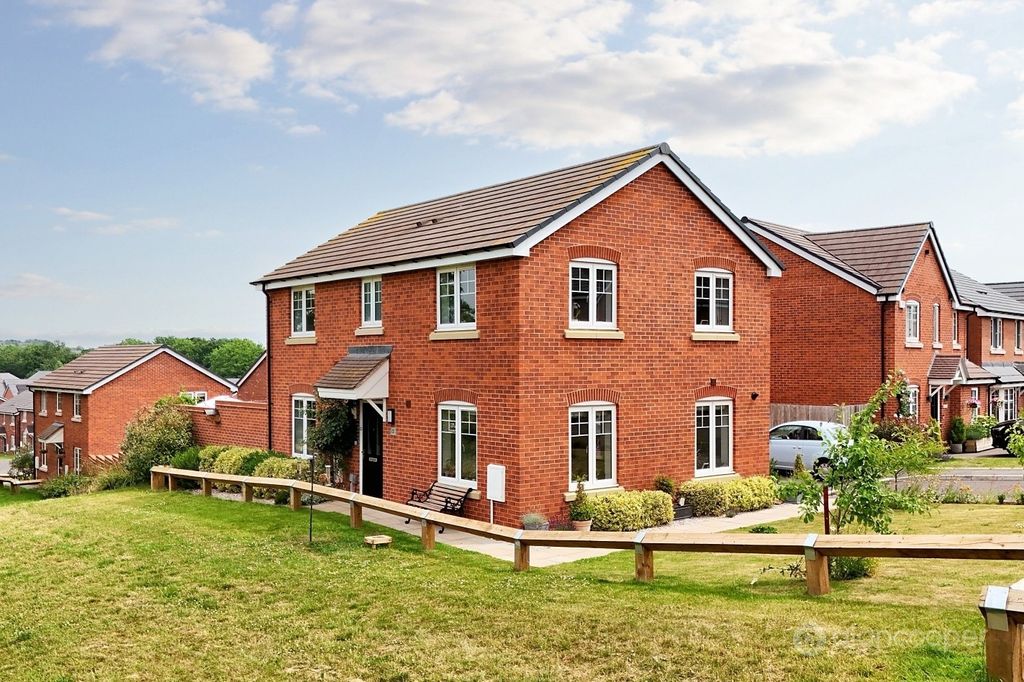 Property photo 1 of 31 4246332