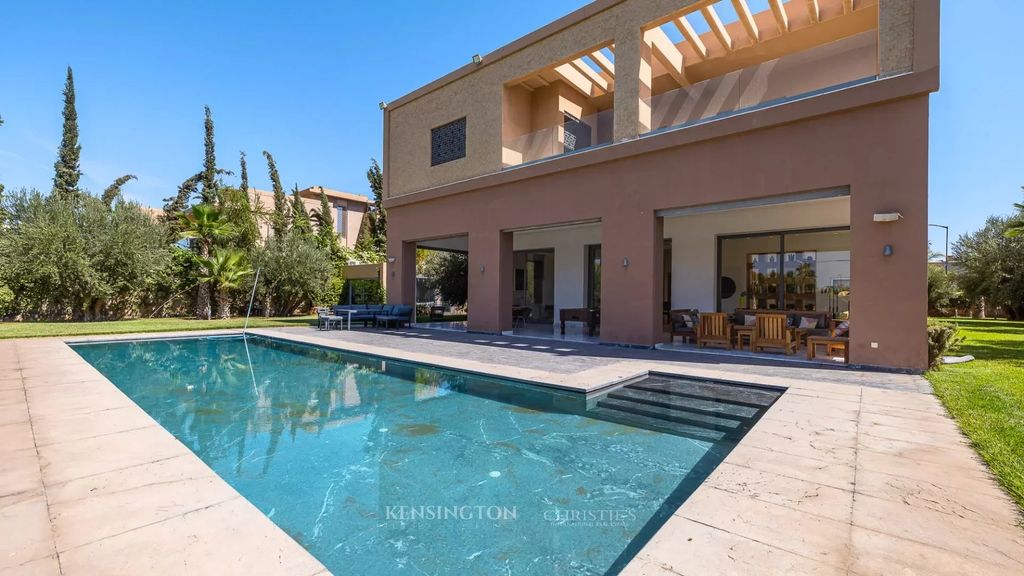 Property photo 3 of 39