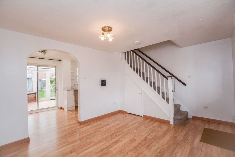 Property photo 3 of 16 Photo 9