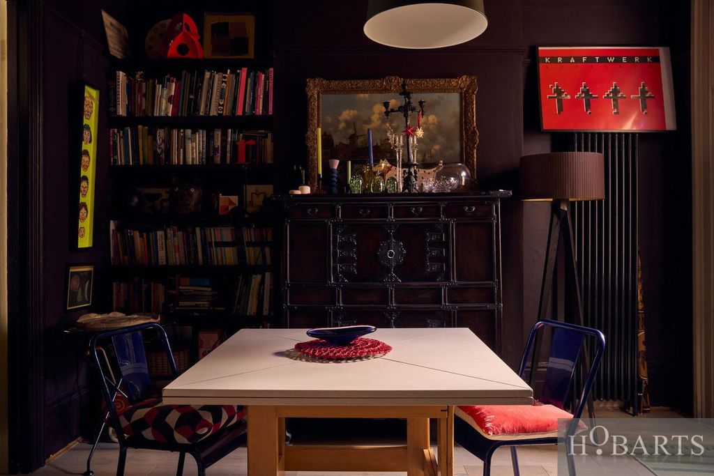 Property photo 3 of 17 Gallery