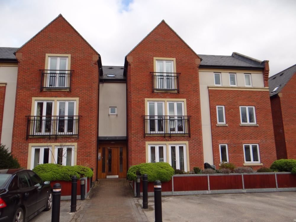 Property photo 1 of 11