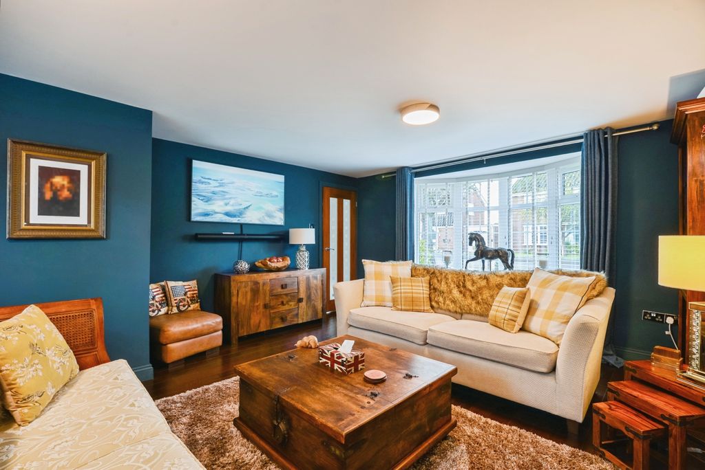 Property photo 3 of 24