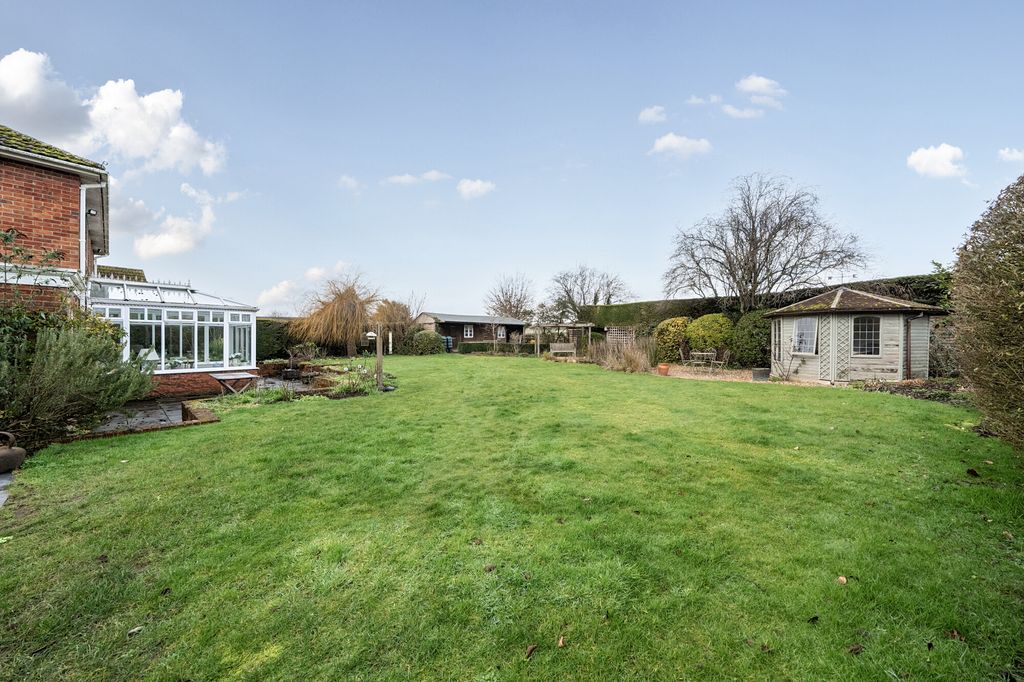 Property photo 3 of 18