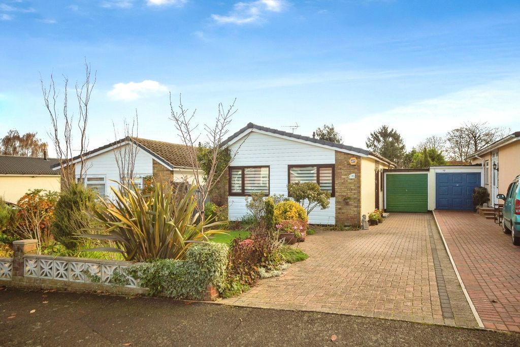 Property photo 2 of 19 Photo