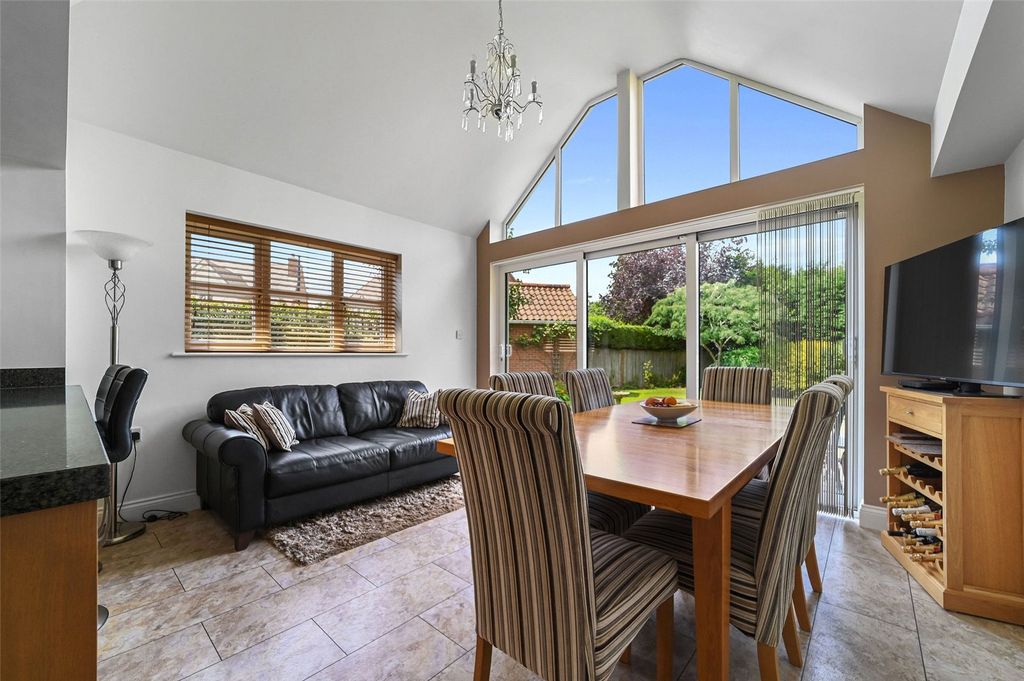 Property photo 3 of 18 Picture No. 61