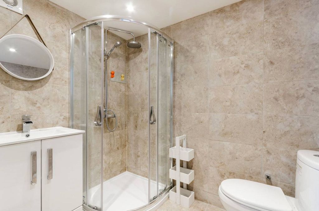 Property photo 3 of 5 Picture No. 05