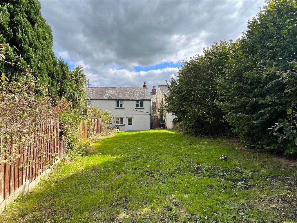 Property photo 1 of 13 Image00046.Jpeg