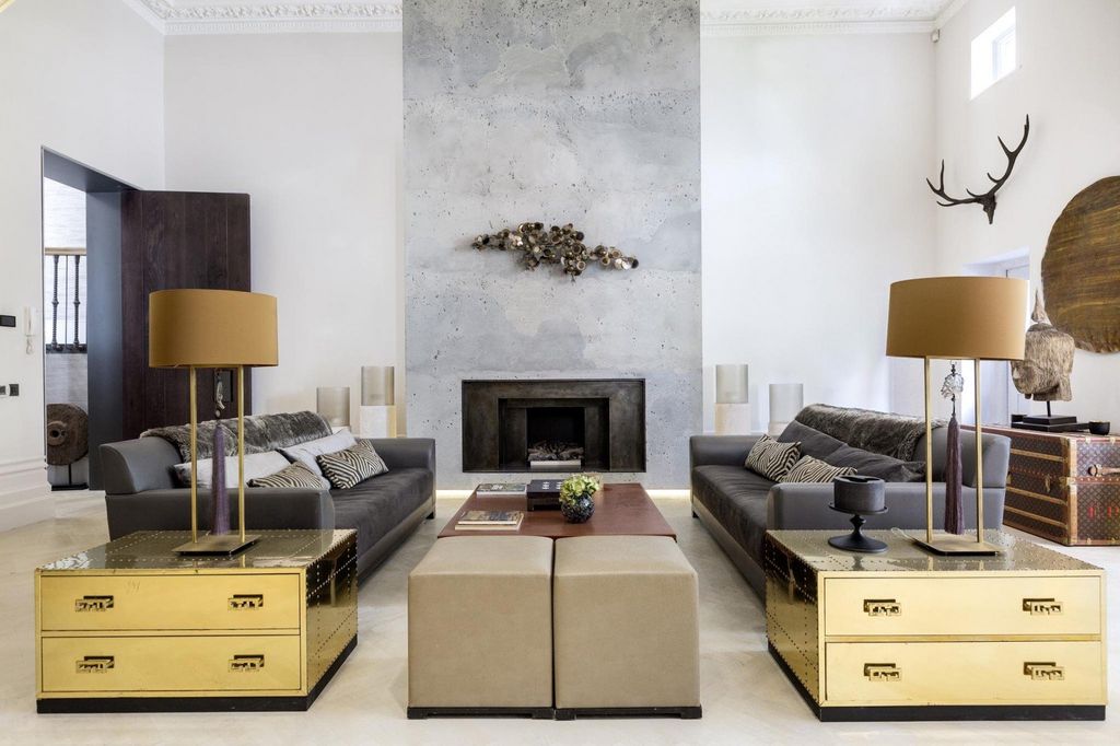 Property photo 2 of 19 Reception Room