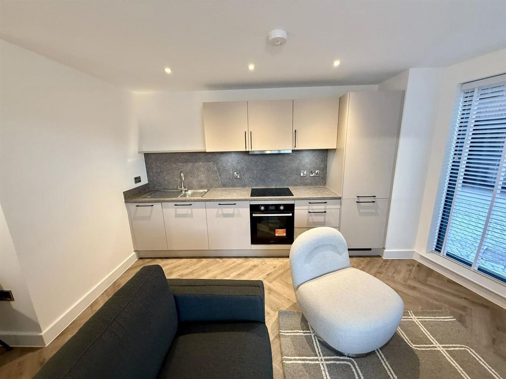 Property photo 3 of 13 Living Room