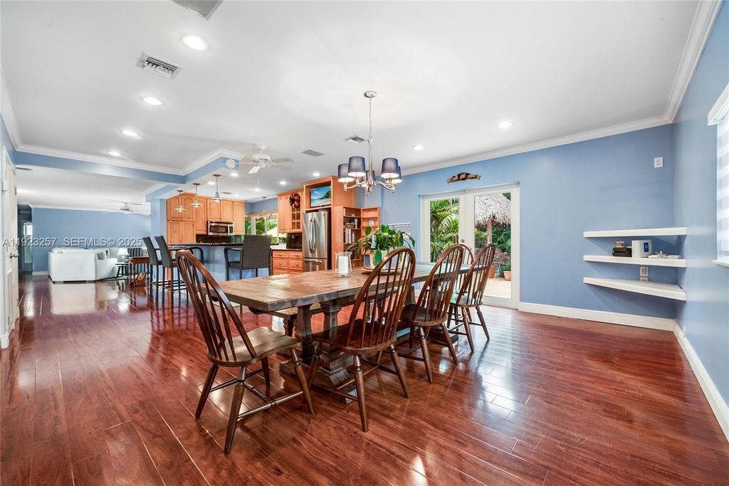 Property photo 3 of 18 <Alttext/>