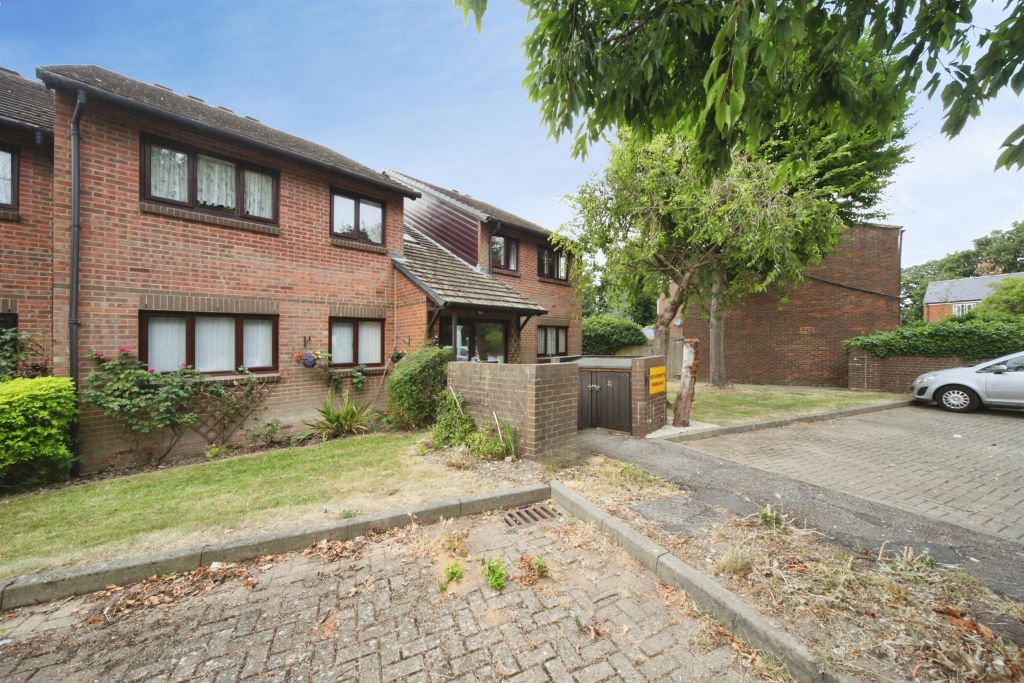 Property photo 1 of 10