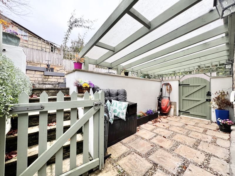 Property photo 2 of 20 Photo 18