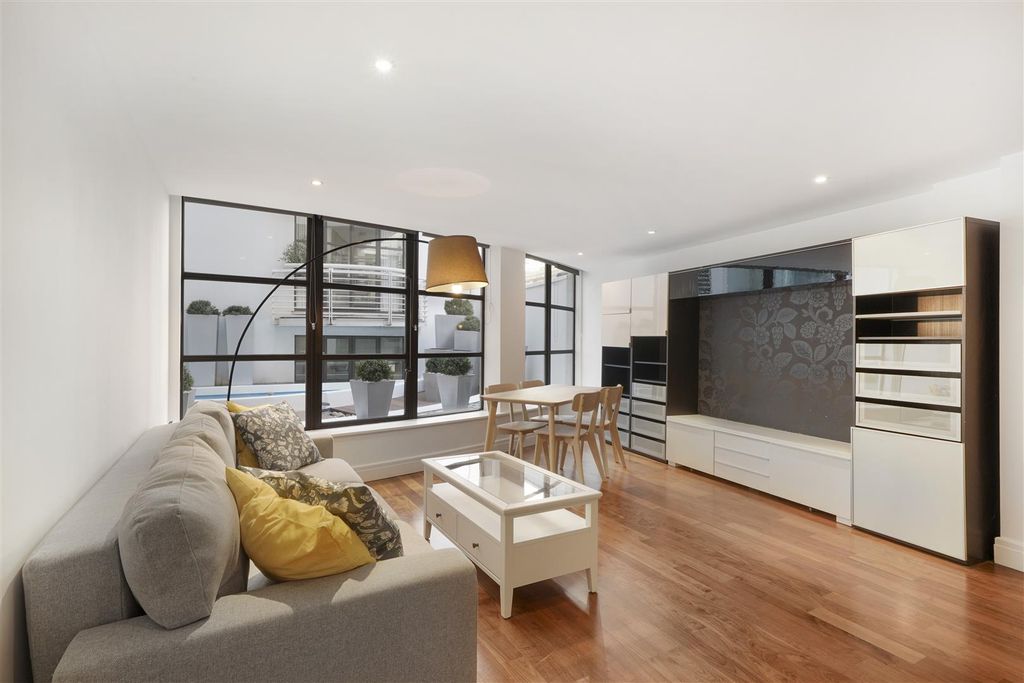 Property photo 2 of 19 Flat 2, Harlequin Court - Rkrqepowelnv3Ifesria.Jpg