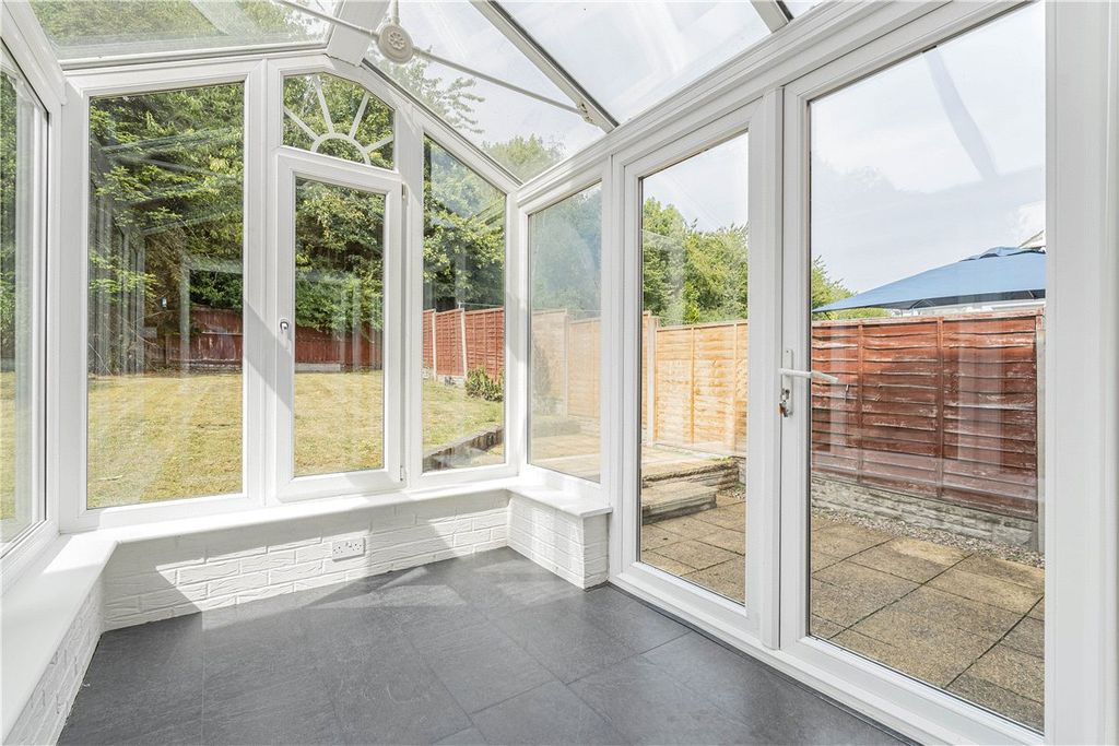 Property photo 3 of 19 Picture No. 03