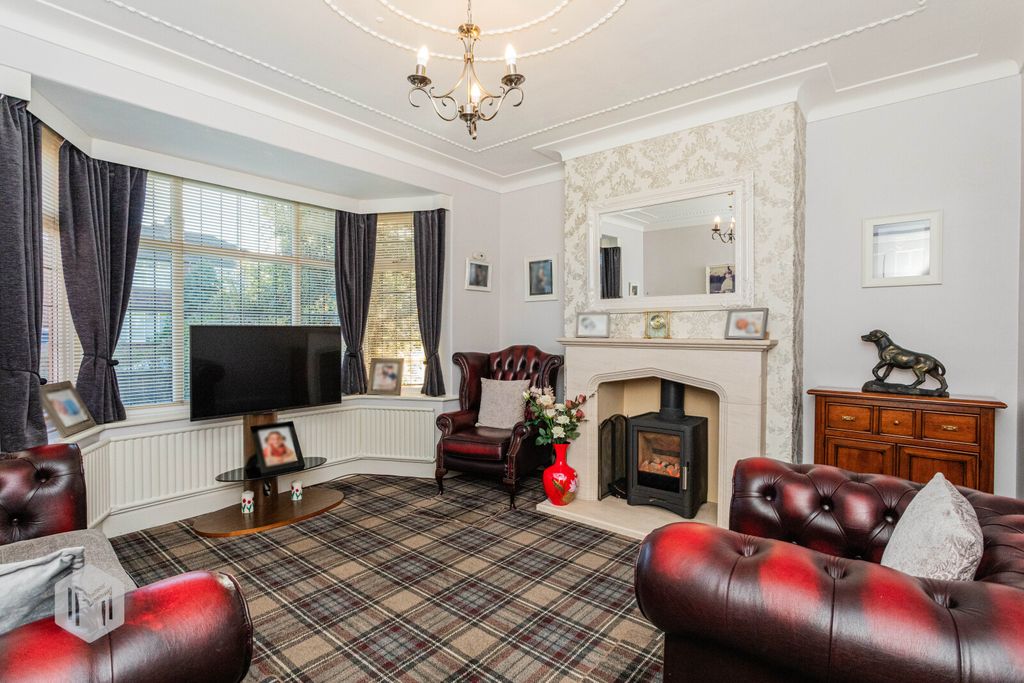 Property photo 2 of 26 Picture No. 27