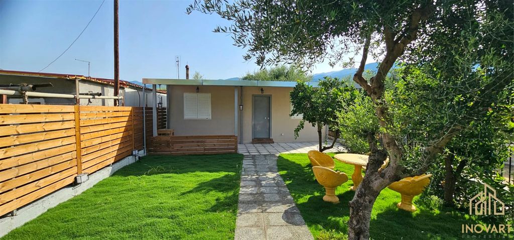 Property photo 2 of 25