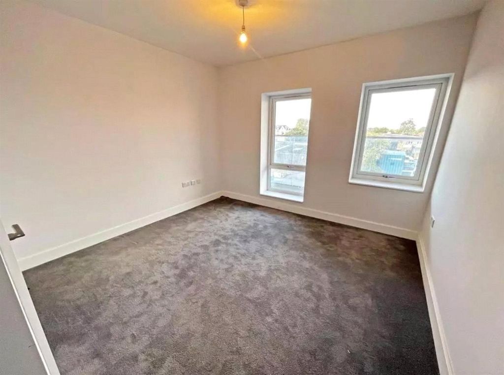 Property photo 3 of 4 Gallery