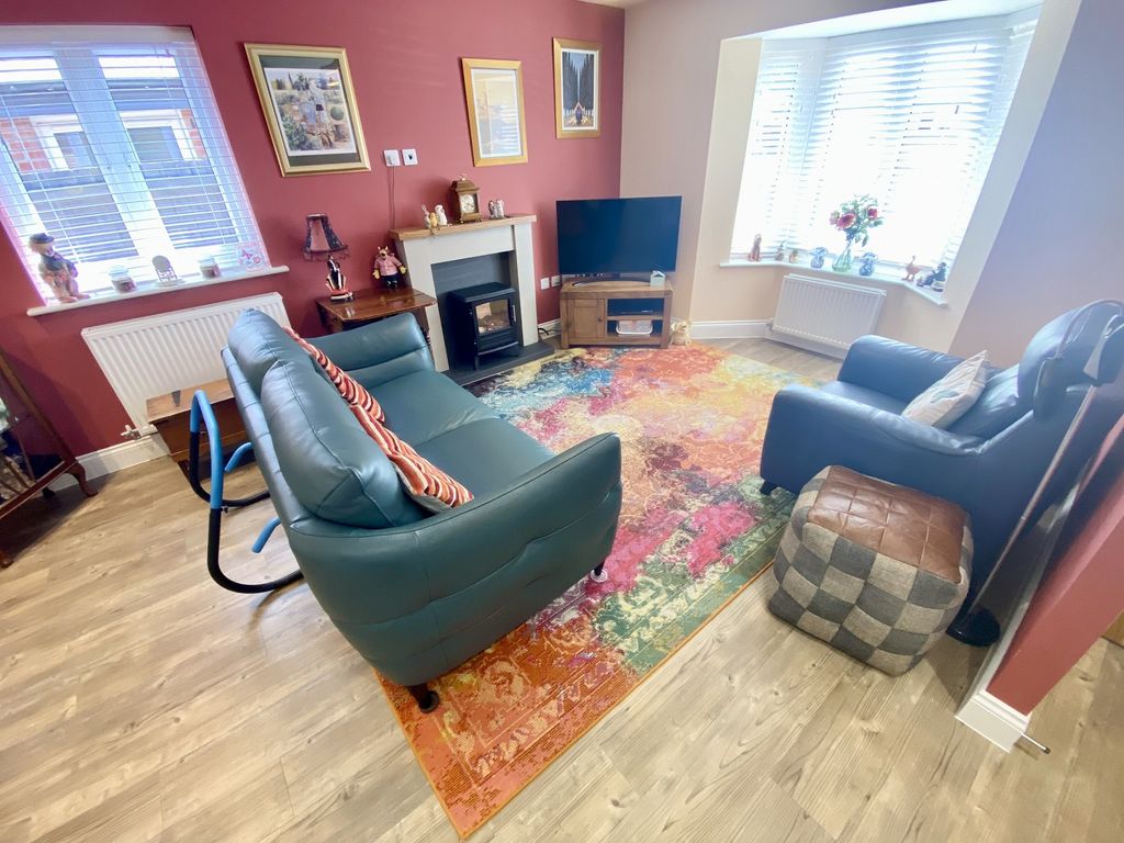 Property photo 3 of 13 Lounge-Kitchen-Dining Room