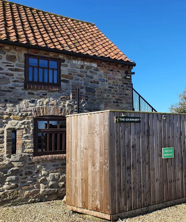 Property photo 3 of 11