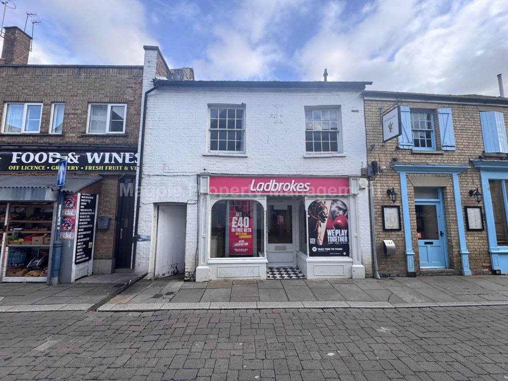 Property photo 1 of 6