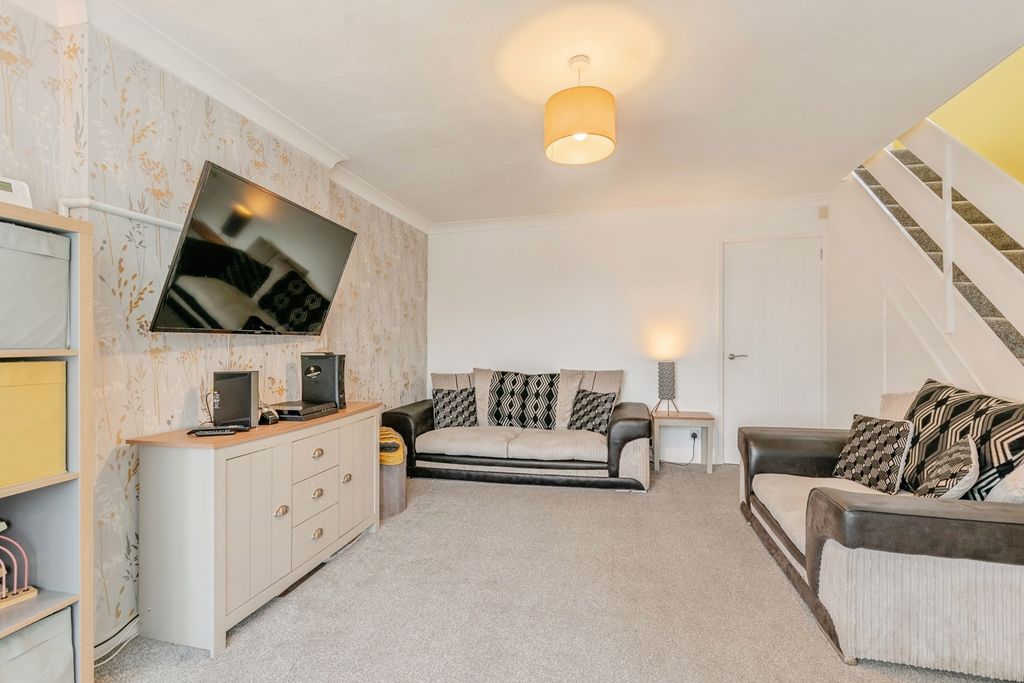 Property photo 3 of 22 Pbox-Img.Jpg