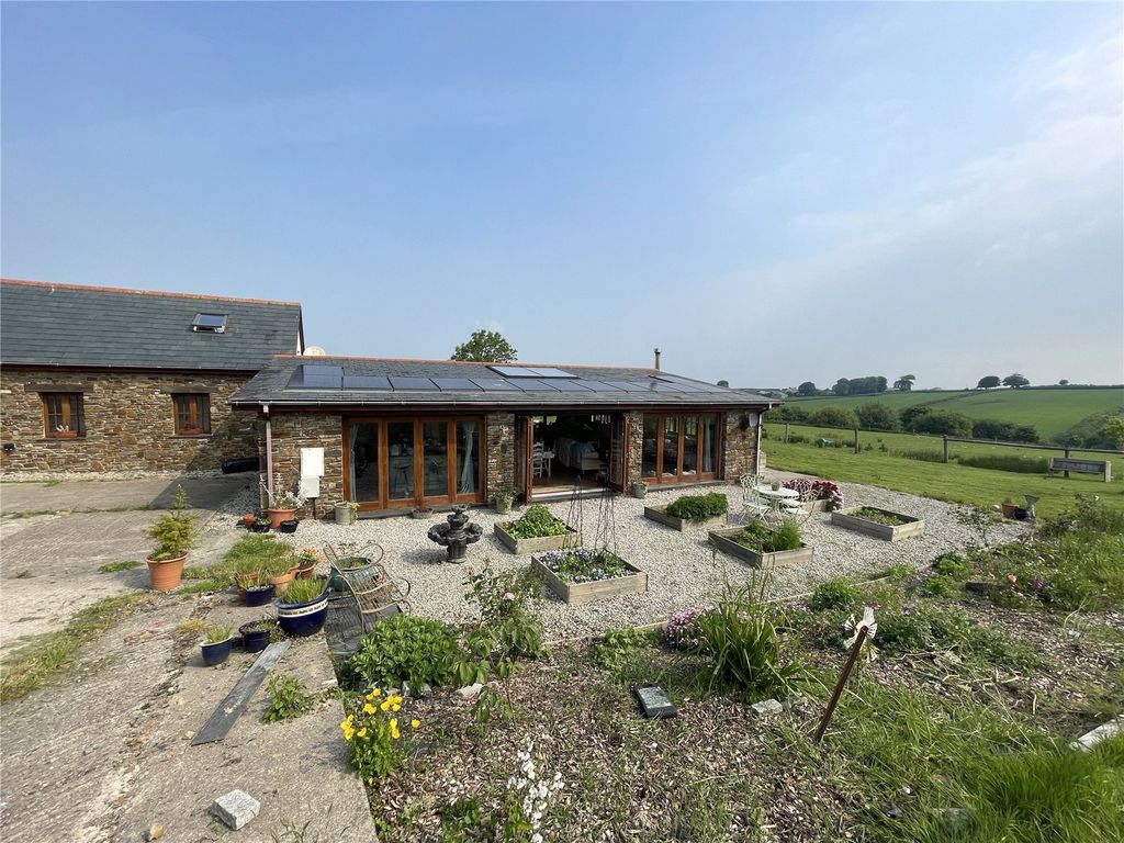 Property photo 1 of 18 Picture No. 01