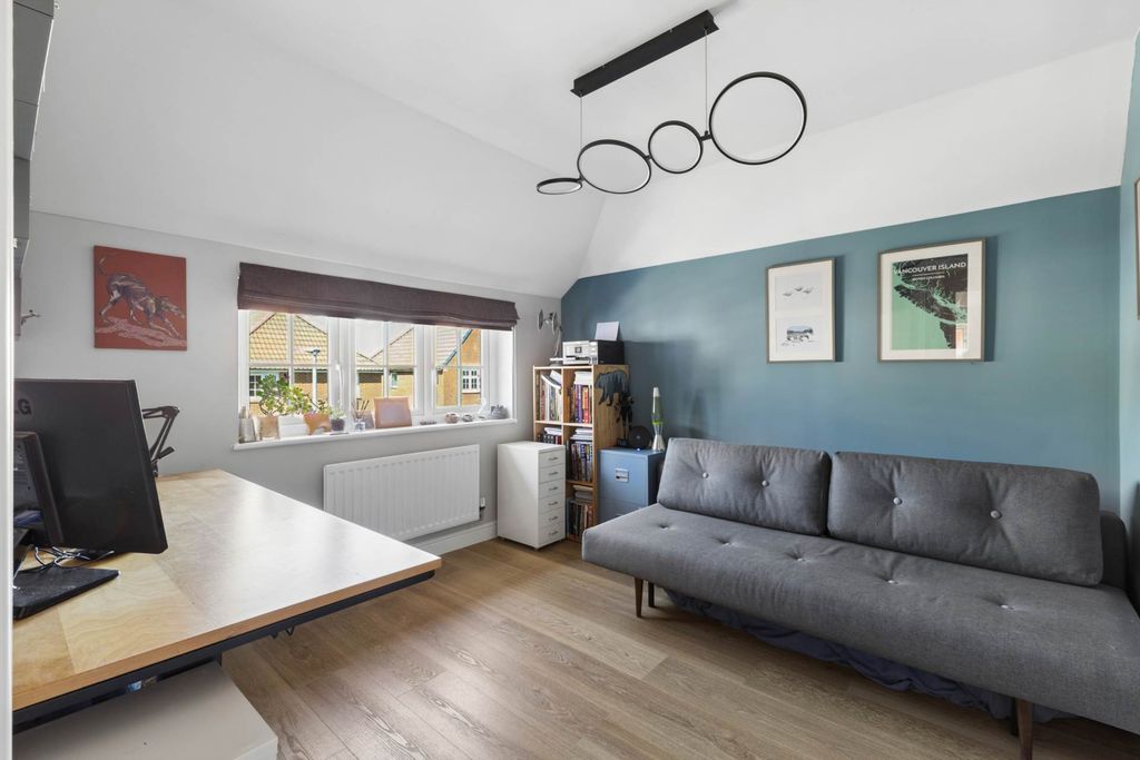 Additional image 12 of 4 bed detached house for saleWilliam Merriman Road, Marlborough SN8