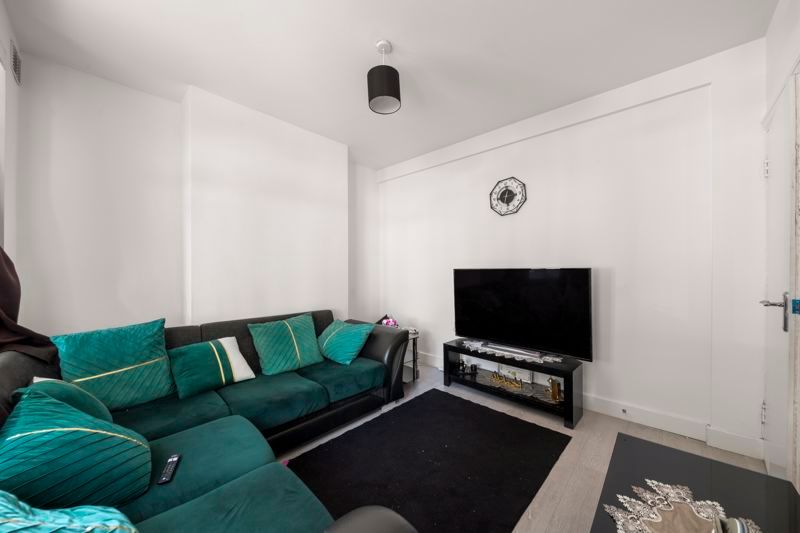 Property photo 2 of 13 Photo 11