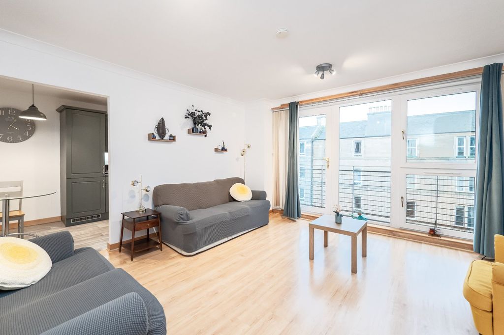 Property photo 2 of 15 Picture 2