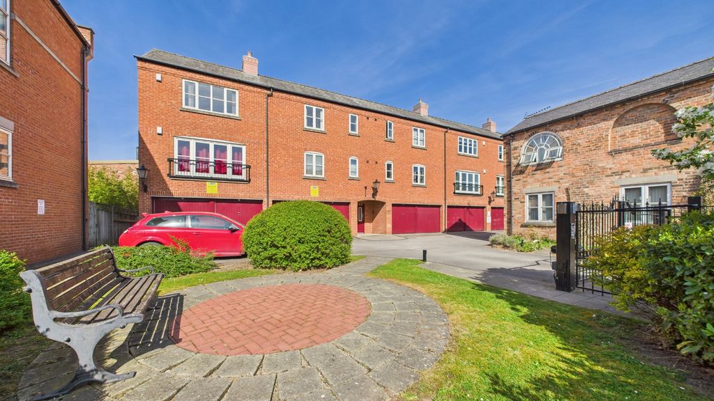 Property photo 1 of 20 3566713