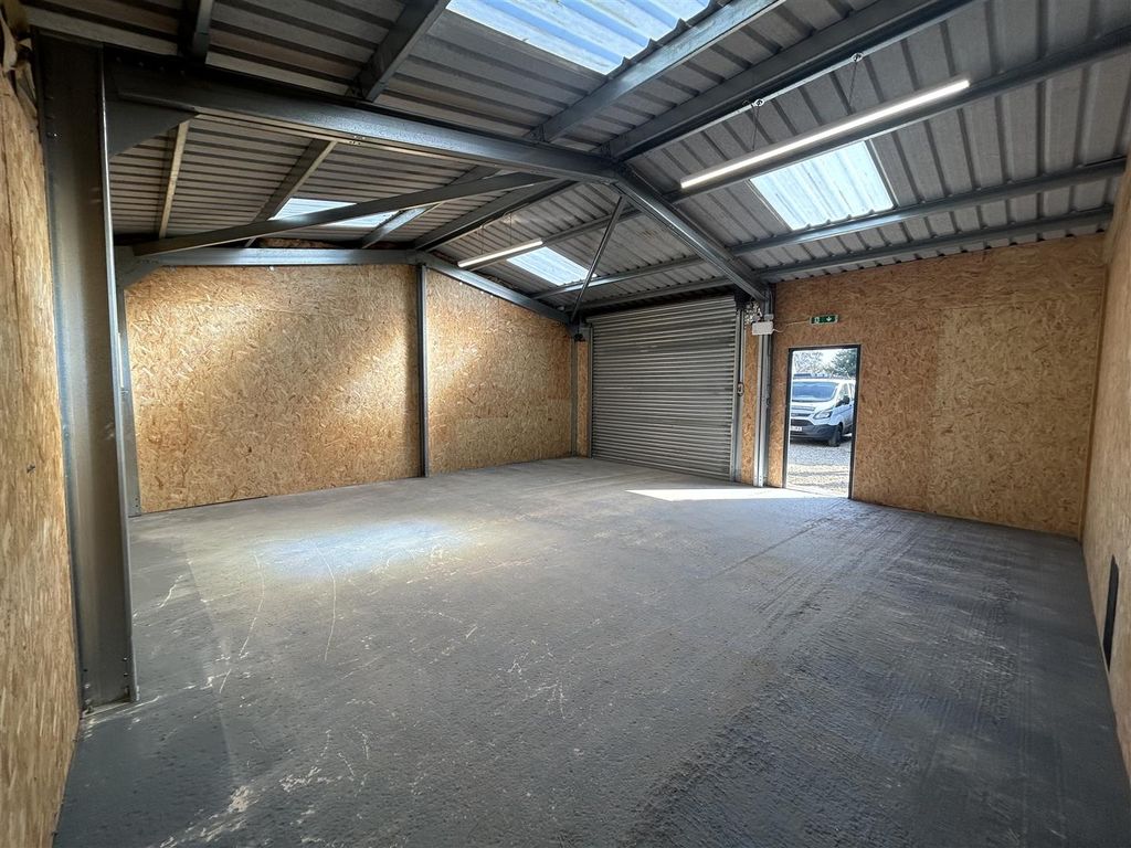 Property photo 2 of 8 Img_3908.Jpg