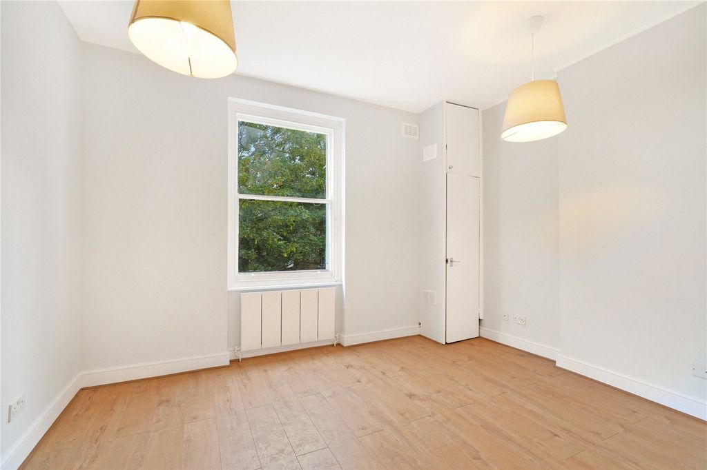 Property photo 3 of 14 Picture No. 14