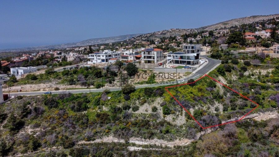 Property photo 1 of 1