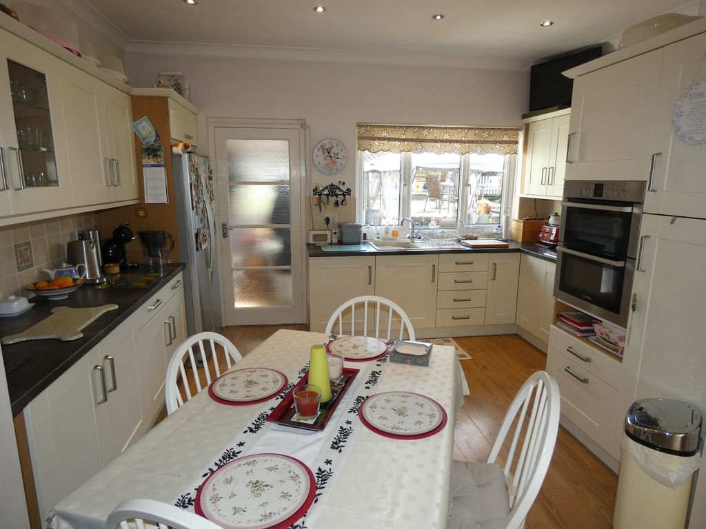Property photo 3 of 19 Kitchen-Diner