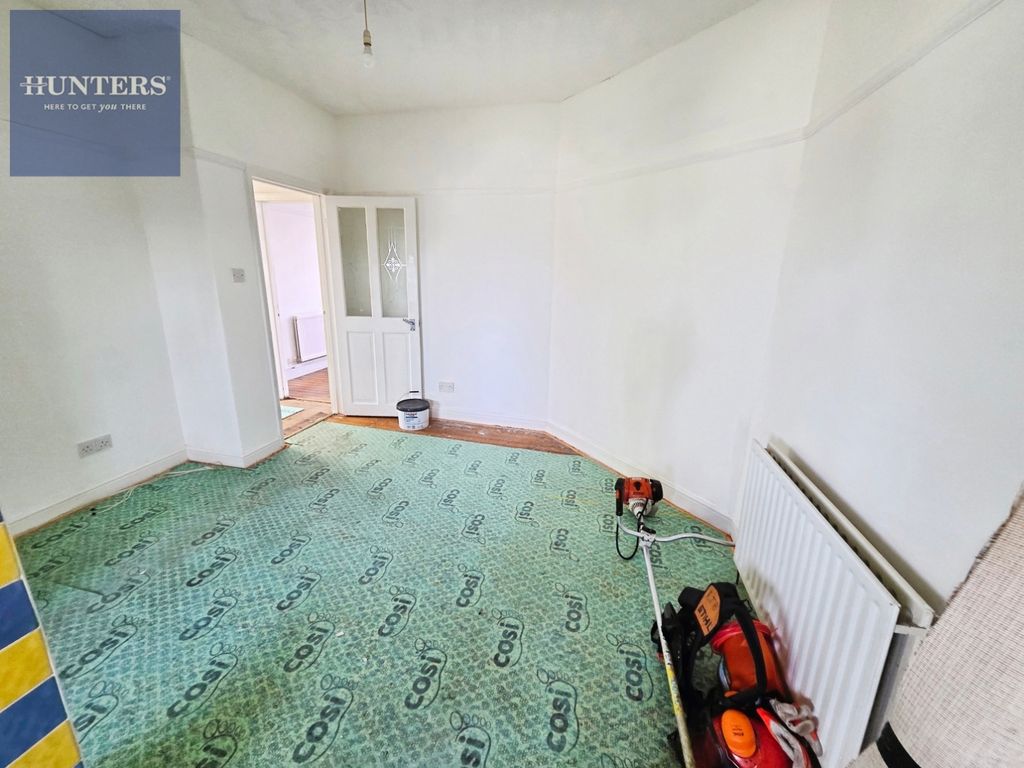 Property photo 3 of 15 Pbox-Img.Jpg