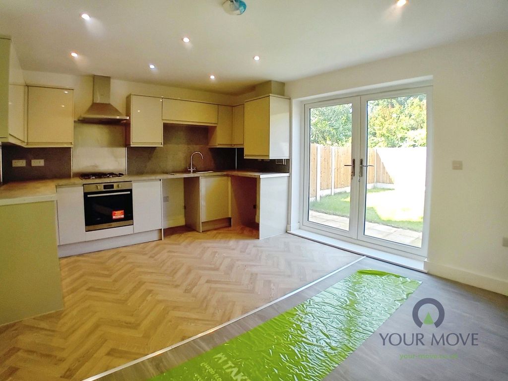 Property photo 3 of 13 Pbox-Img.Jpg