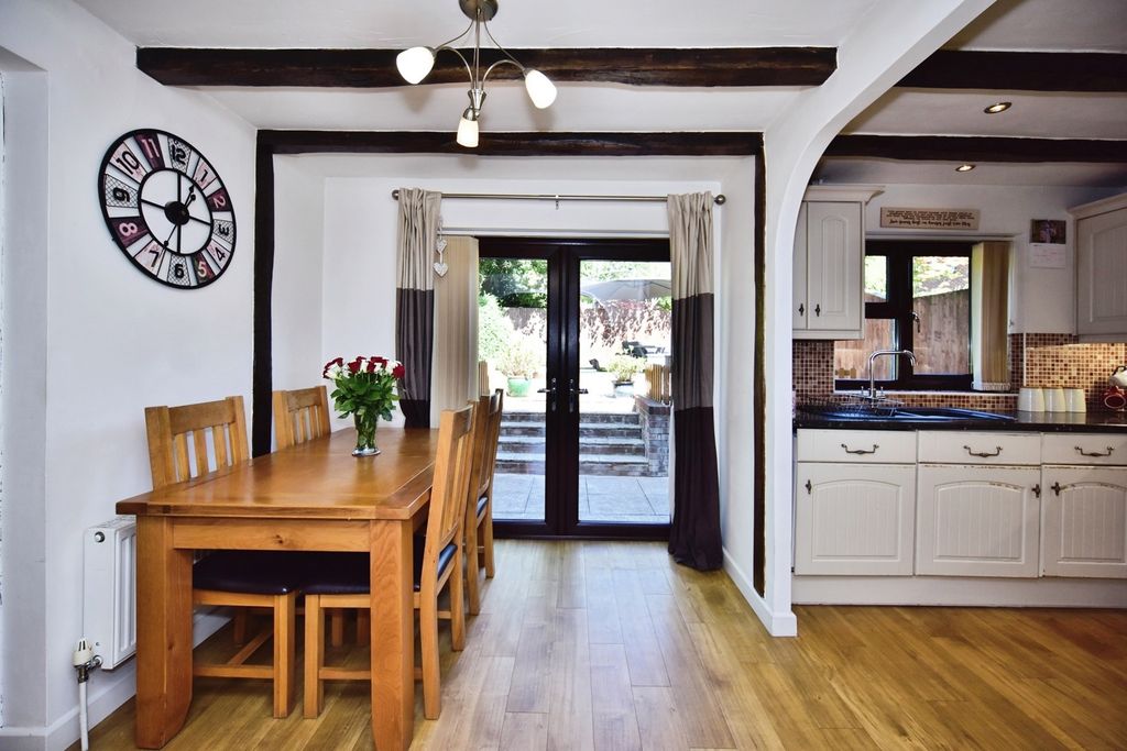 Property photo 3 of 20 Pbox-Img.Jpg