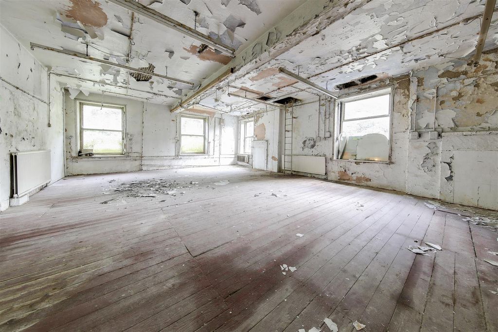 Property photo 2 of 12 542A1663-542A1667_1.Jpg