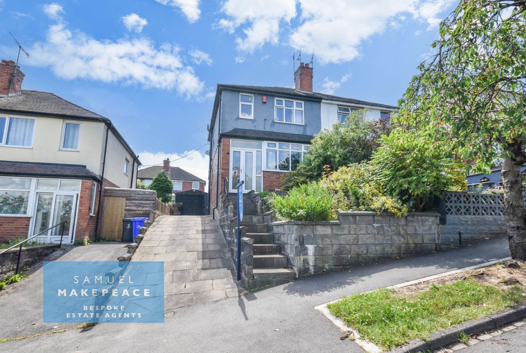 Property photo 1 of 18 Three Bedroom Semi-Detached Property With A Detached Garage And Driveway
