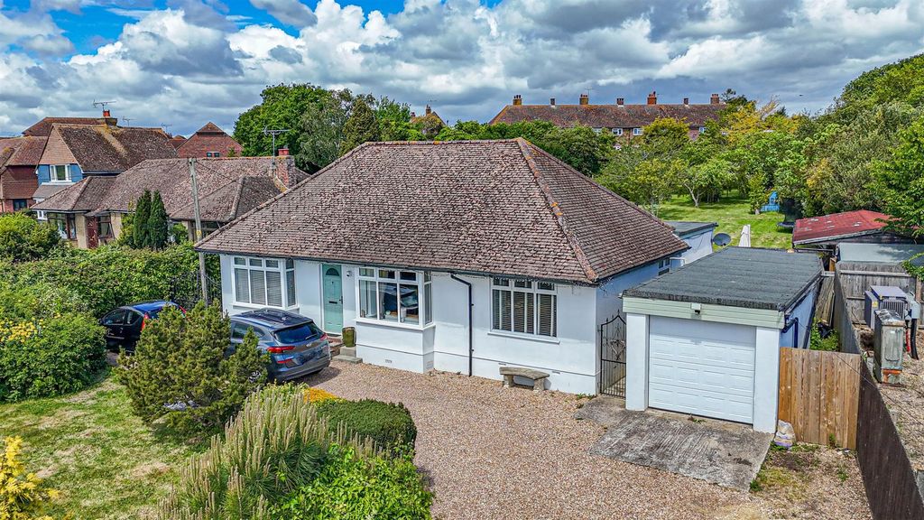 Property photo 1 of 35 Dji_20260518122918_0734_D.Jpg