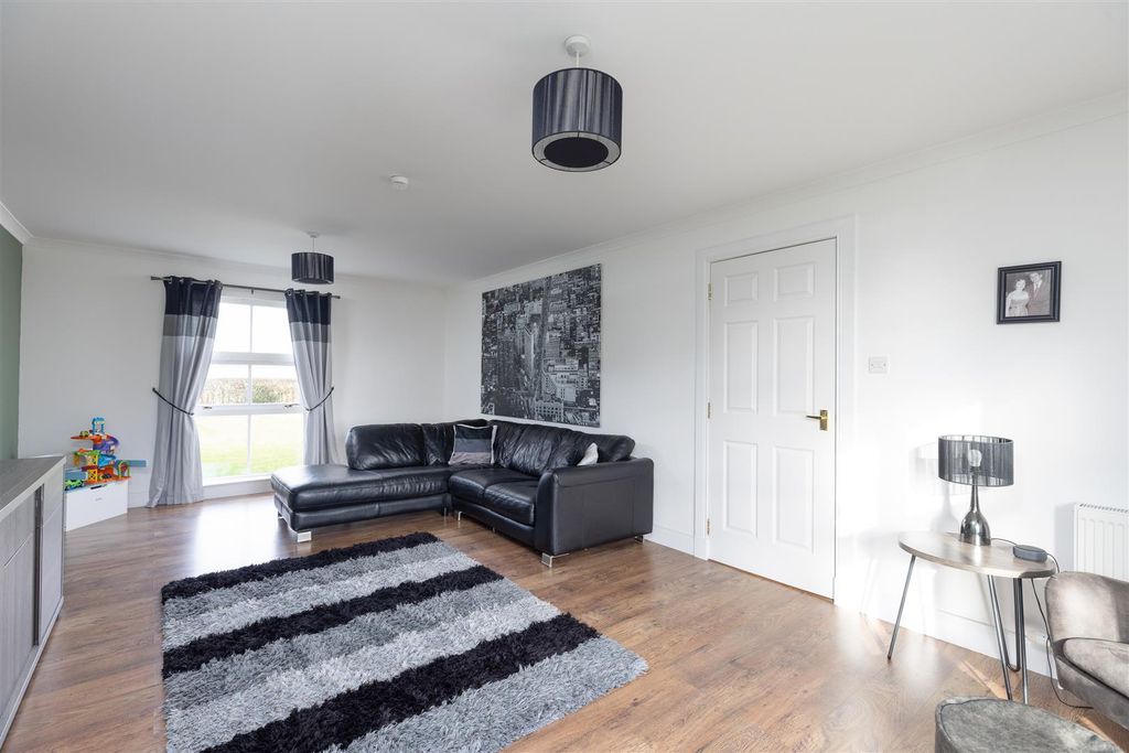 Property photo 3 of 24 4F8A7384-Edit.Jpg