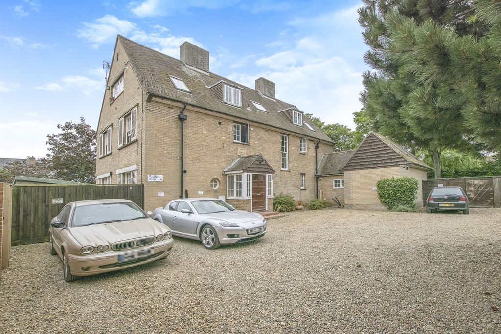 Property photo 1 of 7 Image