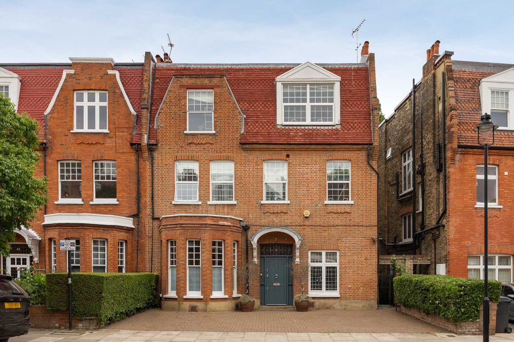 Property photo 1 of 36