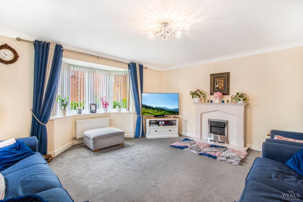 Property photo 3 of 36 4299086