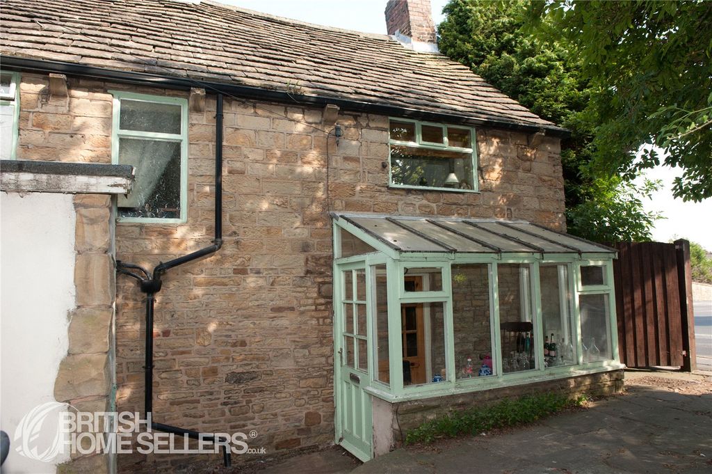 Property photo 2 of 27 Picture No. 22