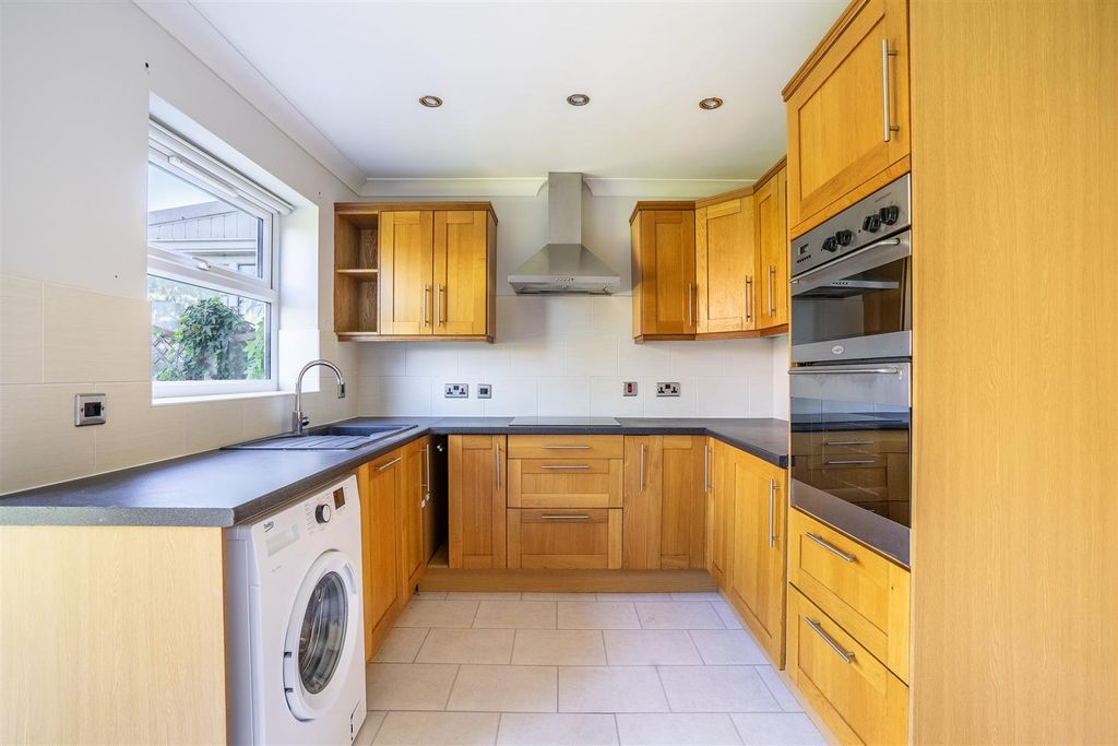 Property photo 3 of 14 8 Wd-3.Jpg