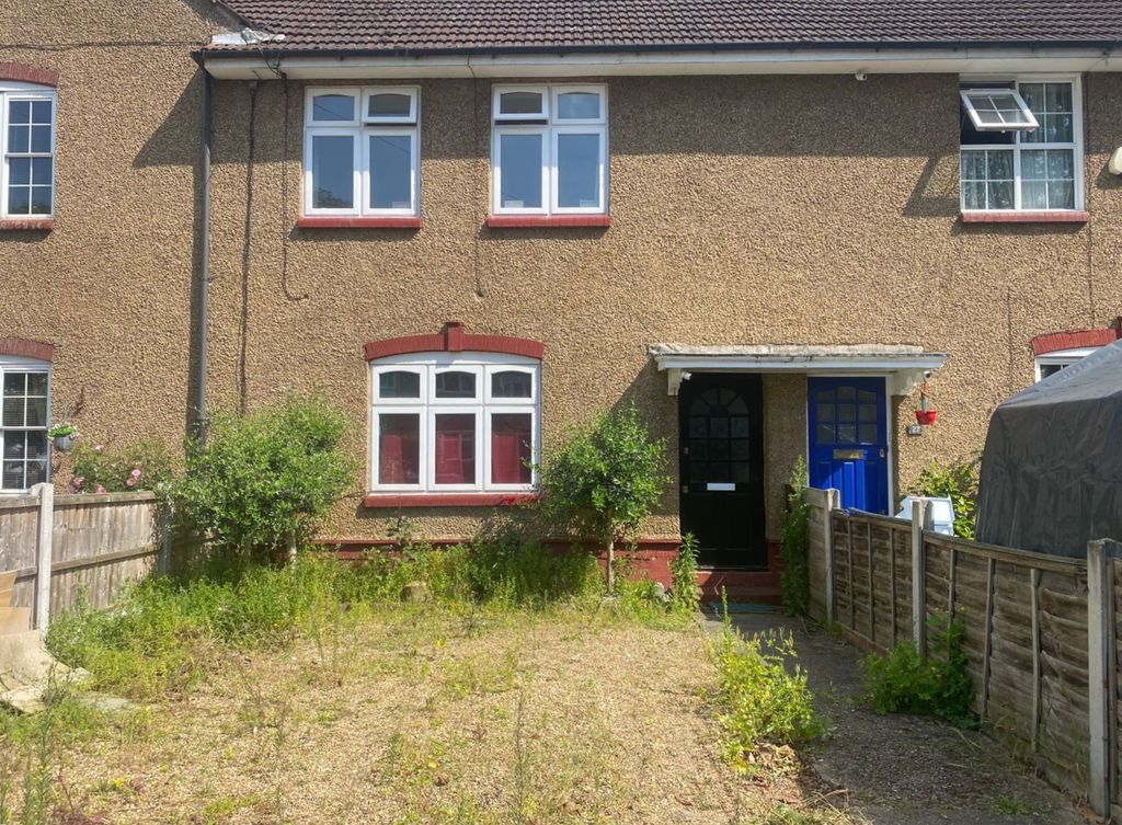 Property photo 1 of 13 3 Bedroom Terraced House For Sale