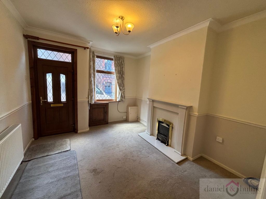 Property photo 2 of 14 36Da2Bd4-7E20-411E-852A-60787F1F2Df9